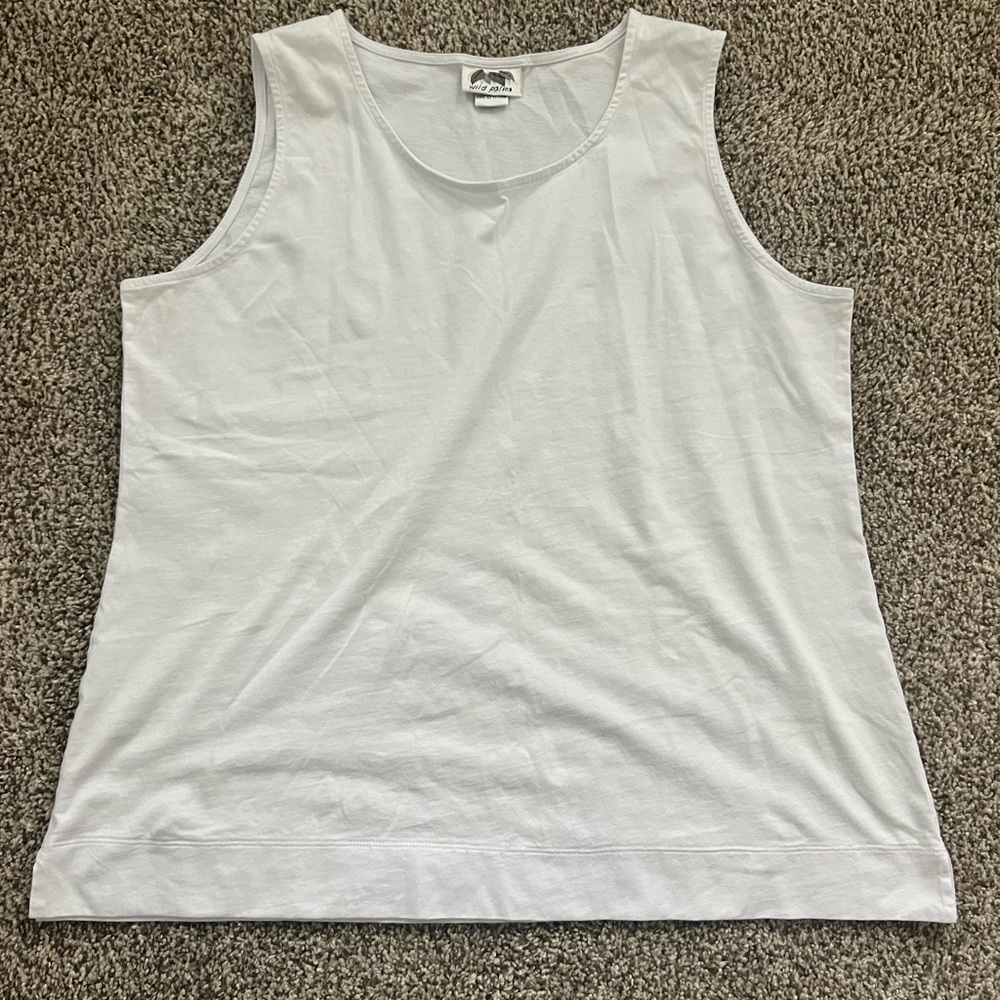 NWOT WILD PALMS White Sleeveless Tank Top